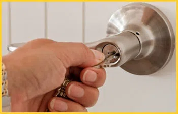 Exclusive Locksmith Service Hainesport, NJ 609-534-9559 - 16-emergency-unlock