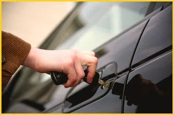 Exclusive Locksmith Service Hainesport, NJ 609-534-9559 - 18-car-unlock